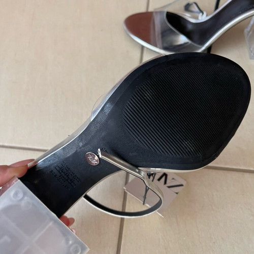 Zara sandals with plexiglass heel new size 40