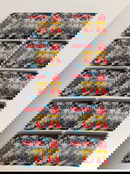 10 MAXELL UR 90