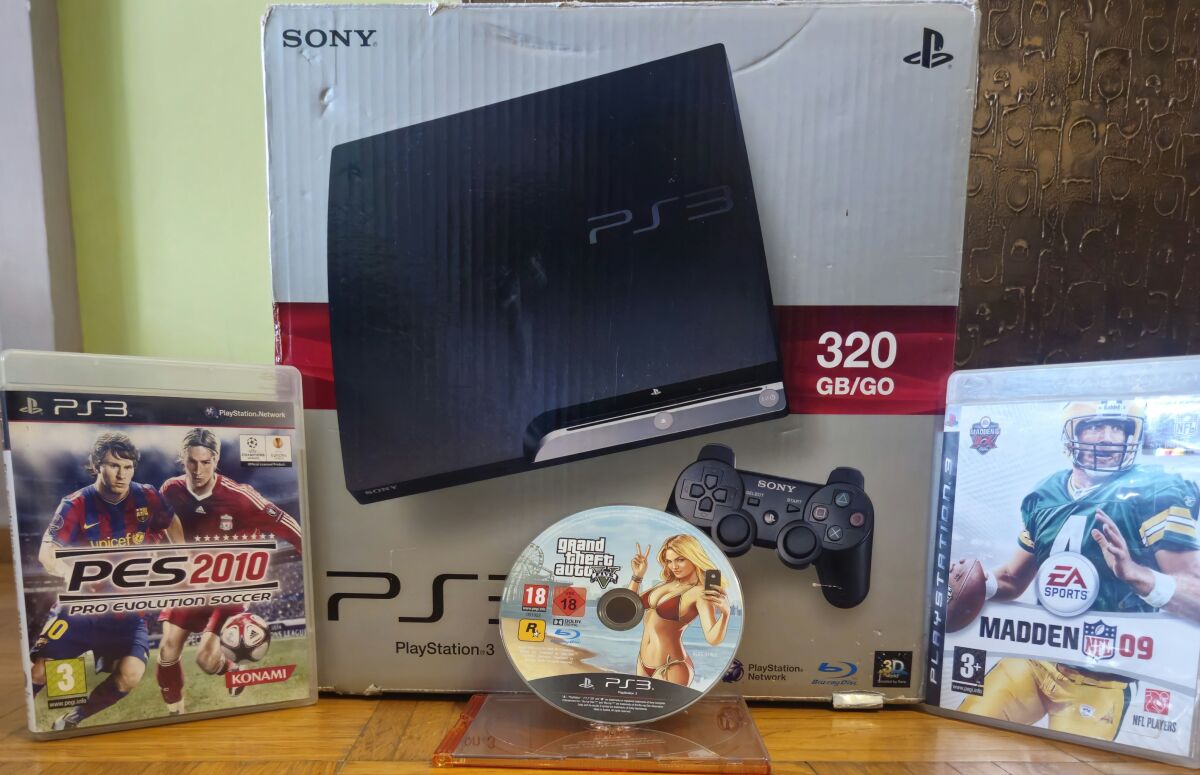 PlayStation 3 Slim 320GB Open Box with… - € 170,00 - Vendora.cy