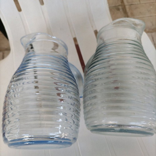 Glass pitchers used