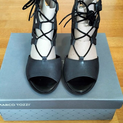 Marco Tozzi women's leather sandals size 41 black with thick 9cm heel unused