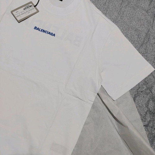 Balenciaga t-shirt new, white, sizes S and XL