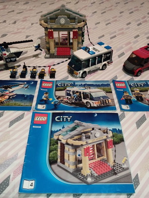 Lego City 60008 used, with instructions, no box, missing one museum window