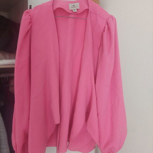 Regalinas pink women's blouse with puffed long sleeves