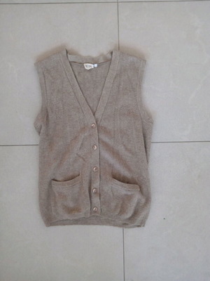 Wool angora vest used, beige coffee vintage, size 38 M