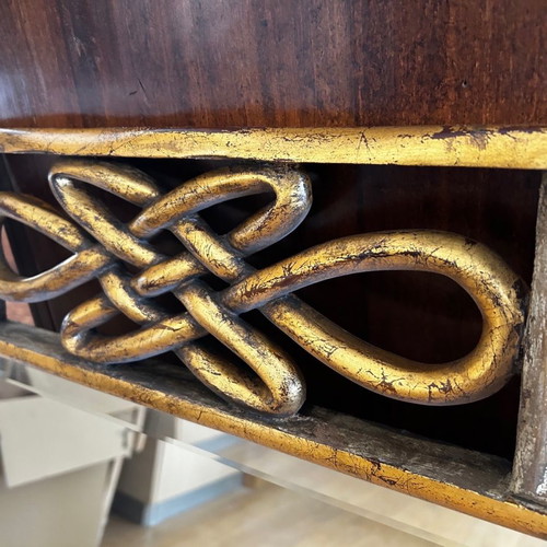Woodcarved gold-trimmed mirror like new, vintage Kourtis