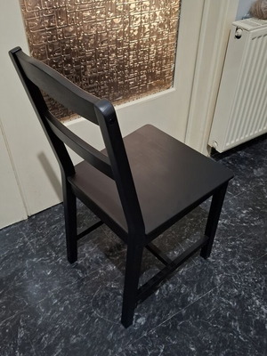 Chairs like new, set of 6