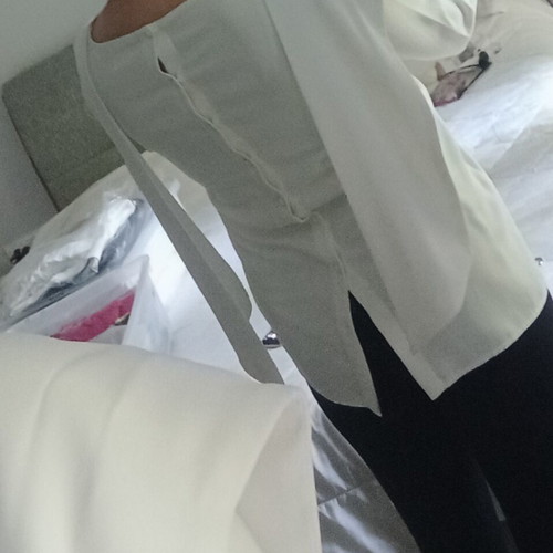 Women's blouse like new, white, size L with scarf and back buttons