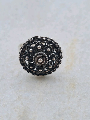 Silver Gianniotiko ring vintage used, handmade 925