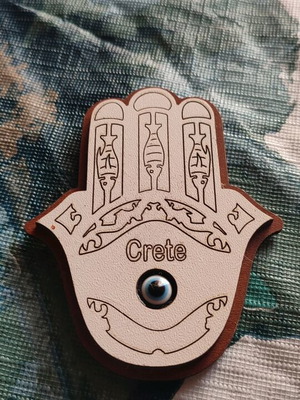 Hamsa wooden magnet with eye, like new