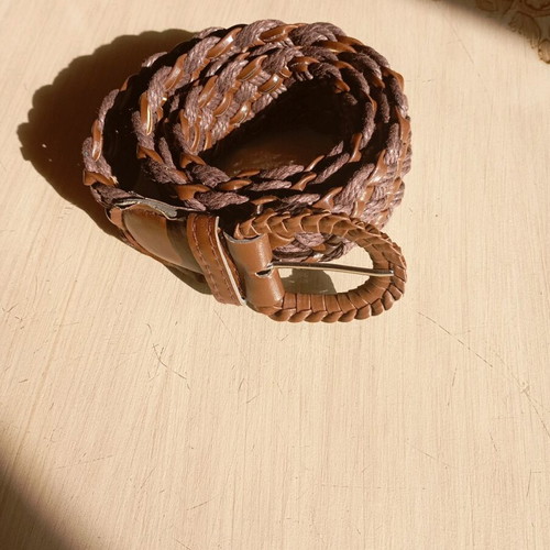 Adjustable woven belt brown like new