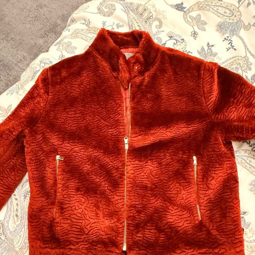 Guess jacket red like new, size M