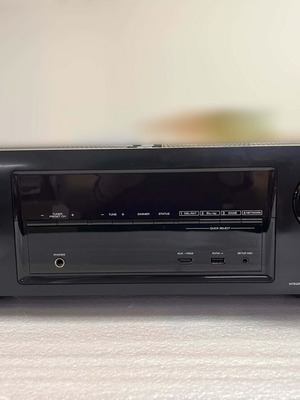 Denon AVR-X1000 5.1 AV Receiver like new with remote and microphone