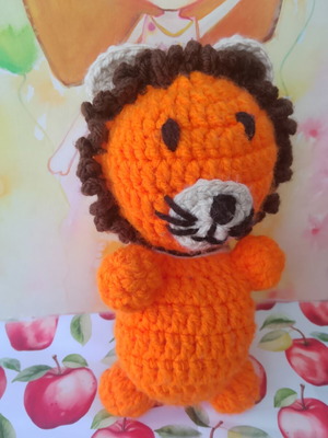 Handmade knitted lion toy 23cm height new