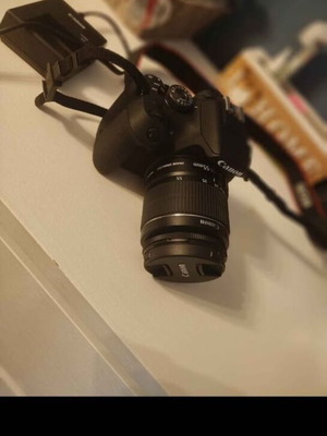 Canon EOS 2000D DSLR camera kit with EF-S 18-55mm lens