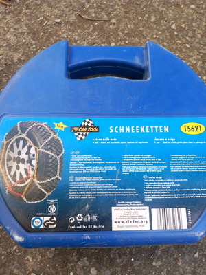 Snow Chains like new, anti-slip covers