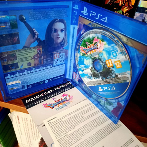 Dragon Quest XI Definitive Edition PS4 game like new, English version