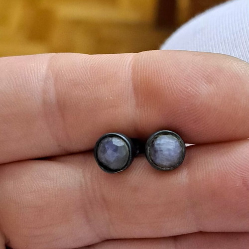 Minimal oxidized silver 925 studs with smoky lilac stone like new