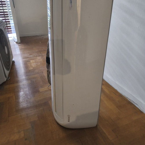 Corona inverter air conditioner like new, quiet and energy efficient