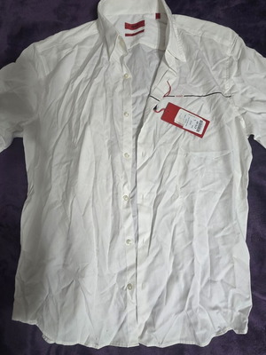 Hugo Boss shirt size L, white