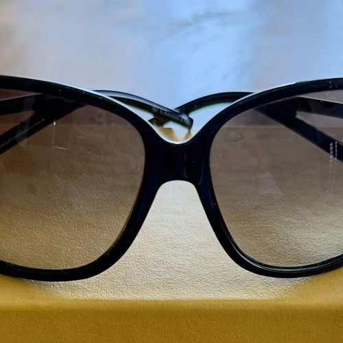 Christian Dior Madrague D28IF women's sunglasses, black
