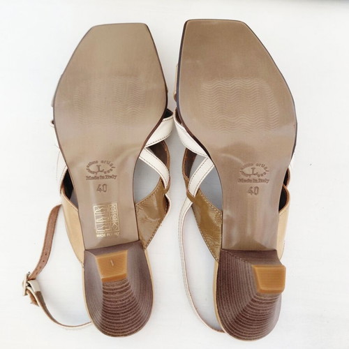 Leather sandals size 39-40 new beige brown