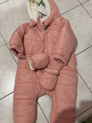 Children's pink one-piece jacket new with tags, very warm