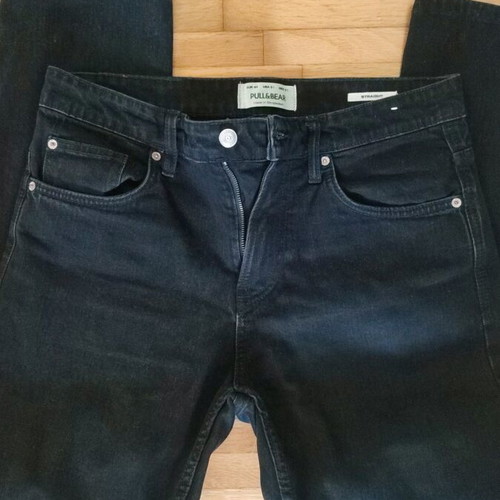 Black straight jeans Pull & Bear size 40 like new