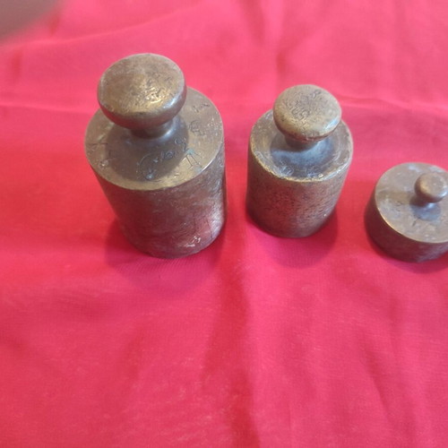 Scale weights used, complete set from 1 kilo to 5 grams