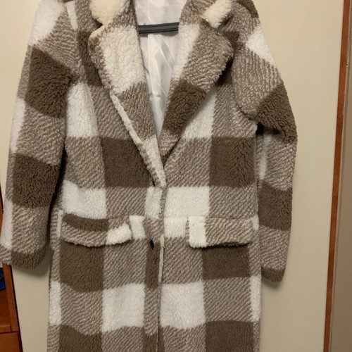Shein checked coat in excellent condition, beige, size S