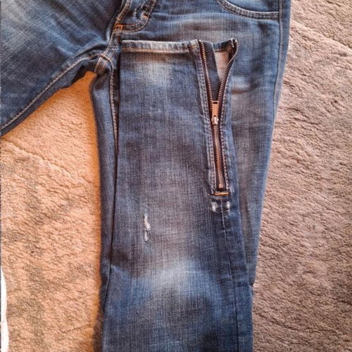 Dsquared2 jeans like new, size small, blue