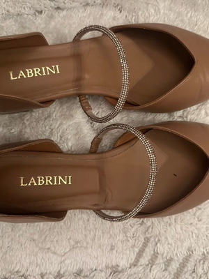 Labrini women's leather shoes beige ballerinas like new size 37