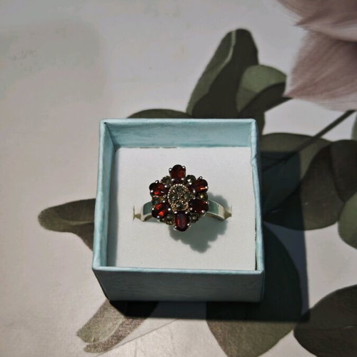 925 Silver Ring new with red garnet, size 19