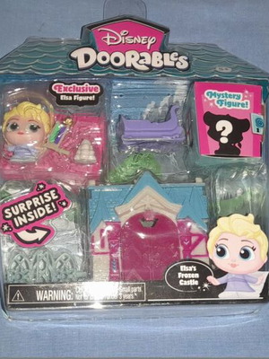 Disney Doorables Elsa's Frozen Castle new set with figures and houses