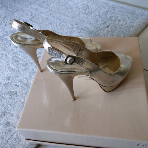 Peep-toe sandals used, gold color, size 37, genuine leather