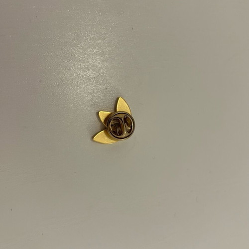 Adidas Pin χρυσή καρφίτσα καινούργιο
