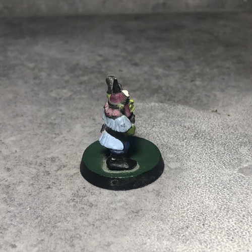 Warhammer 40K 90s Ork Gretchen plastic figure