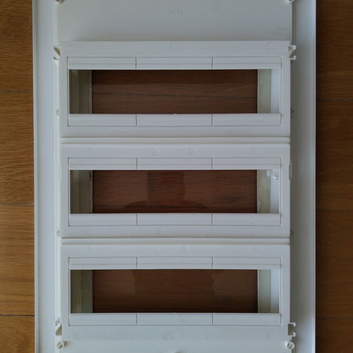 Geyer Electrical Panel Cover new, three rows 12 elements