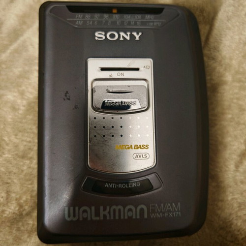 Sony Walkman wm fx171 used, functional am/fm radio and cassette player