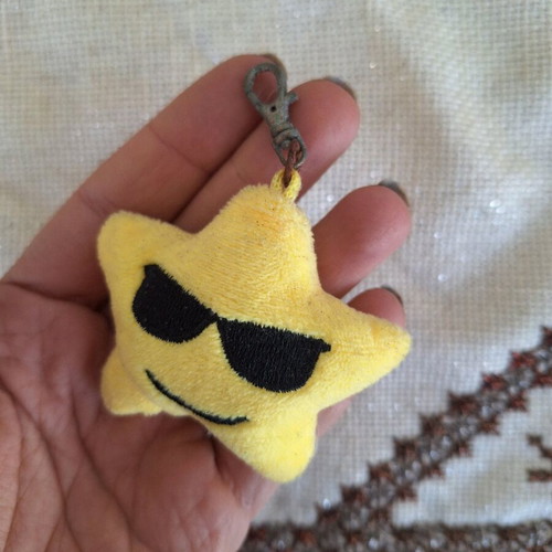 Star keychain cool emoji like new, yellow plush fabric