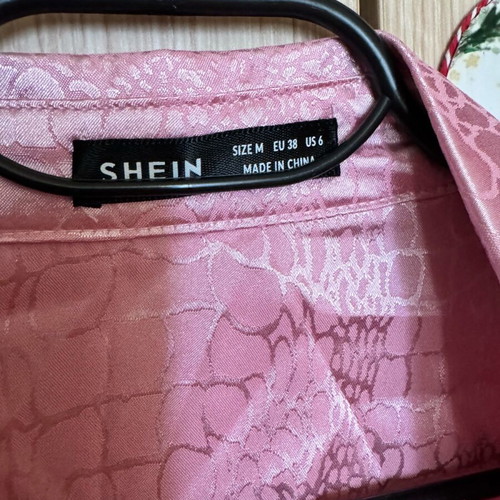 Pink Shein shirt like new, size M
