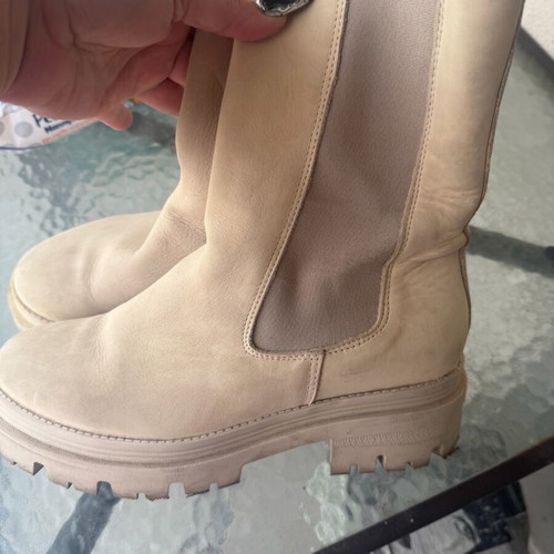 Tamaris boots like new, white, size 39
