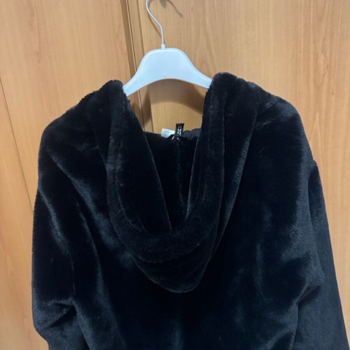 H&M fur jacket new, black, size S oversized with hood
