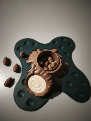 Cascadia board game nature tokens and trunk container 3d printed like new