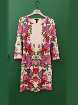 Floral dress used, size Medium, multicolored