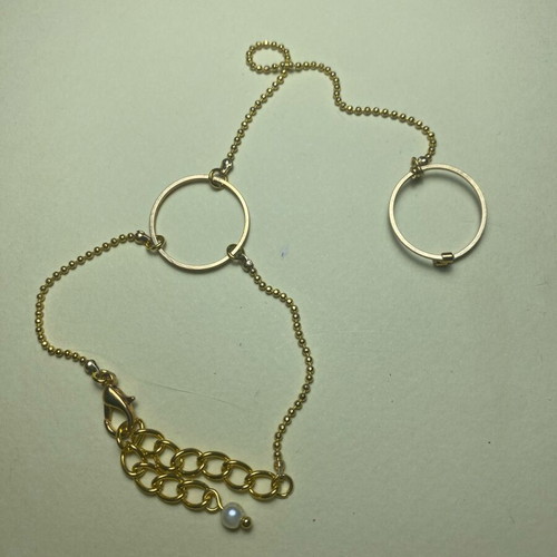 Bracelet with ring like new