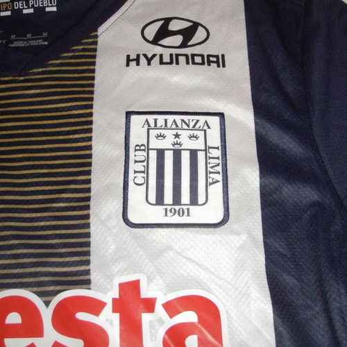 Club Alianza Lima Jersey like new, official replica, size Medium