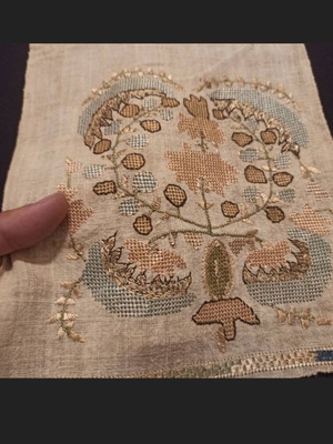 Yaglic headscarf or towel used, 18th century, cotton with embroidery