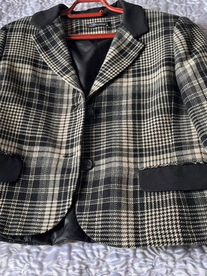 Winter checked jacket vintage, size 50, like new