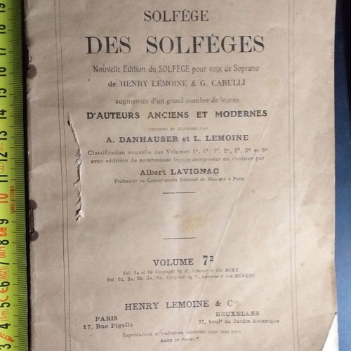 Set of 3 used French books